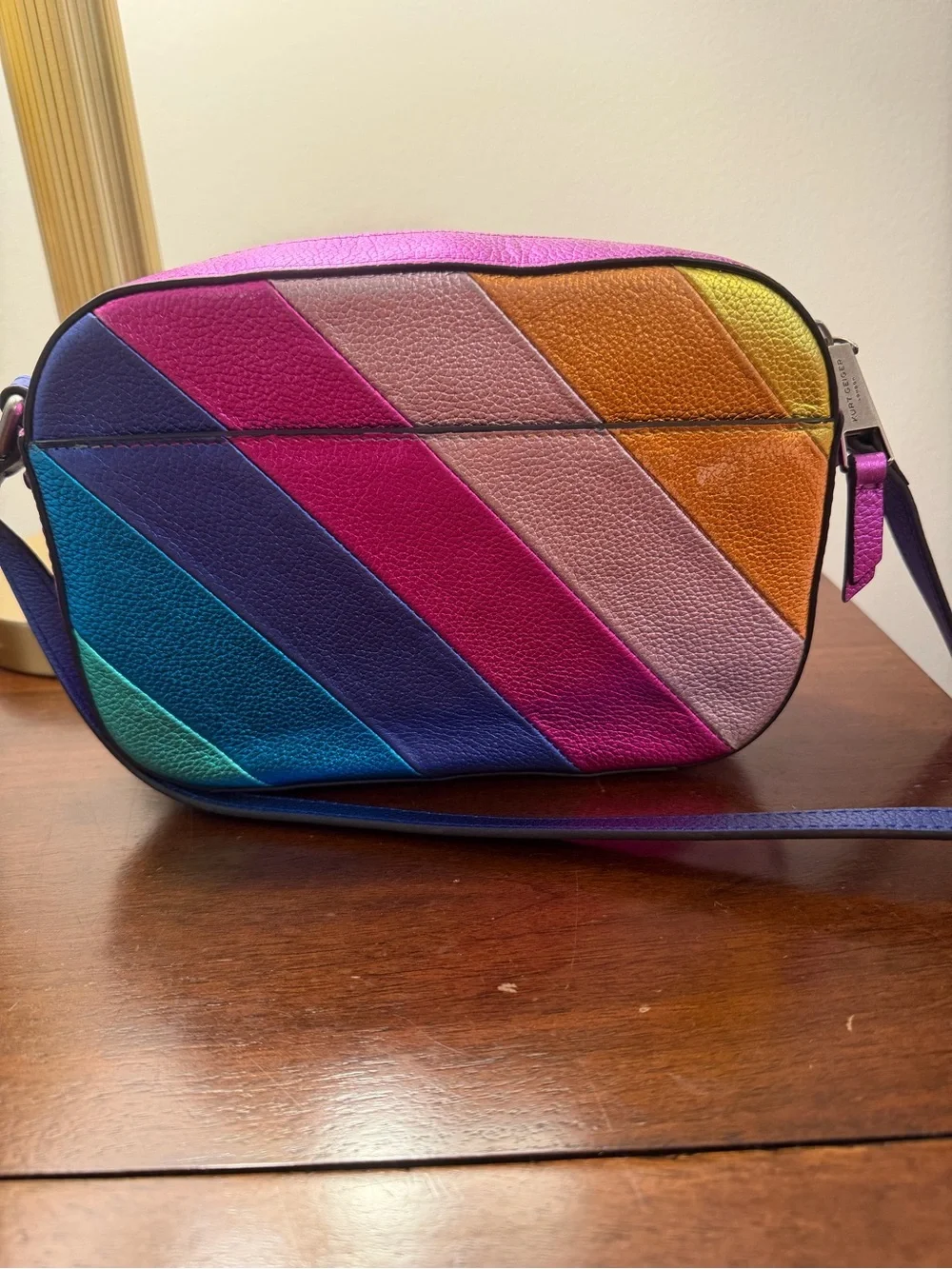 Kurt Geiger Kensington Crossbody w/dustbag